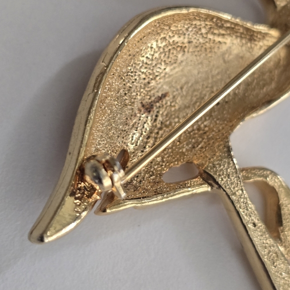 Vintage Gold Flamingo Brooch | Pink Enamel Bird Pin | Mid-Century Style Costume - Picture 4 of 4